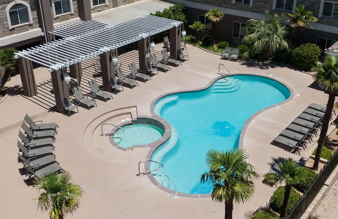 Best Western Plus Abbey Inn-1